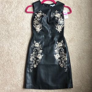 NWT barIII FAUX LEATHER EMBROIDERED DRESS XXS
